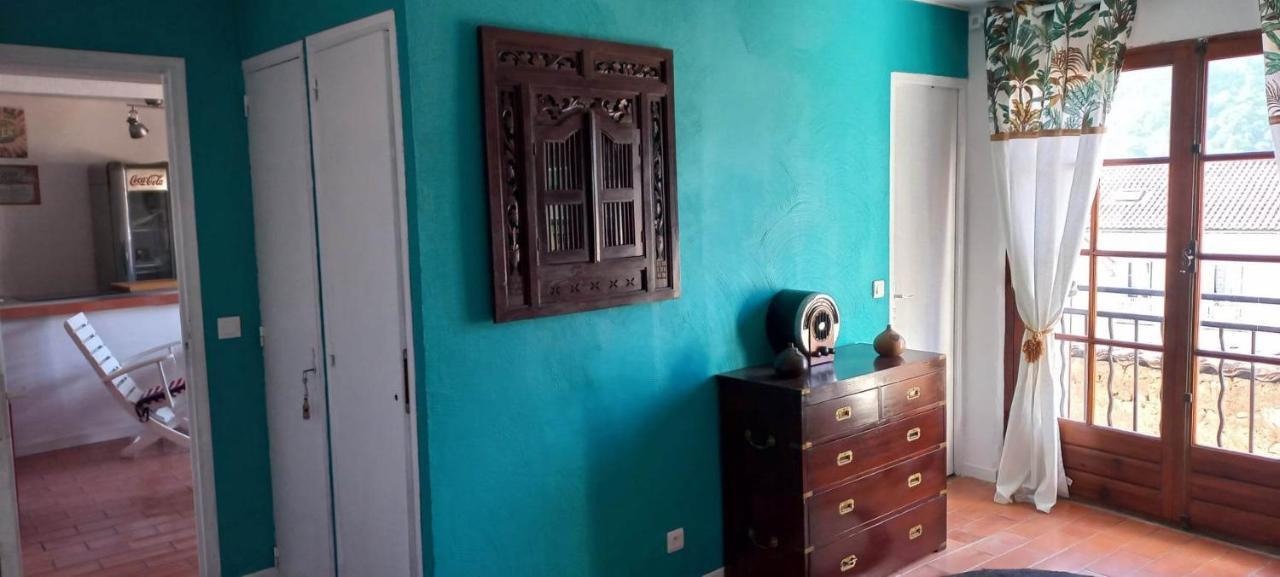 Entre Mer & Verdon Apartment Bargemon Екстериор снимка